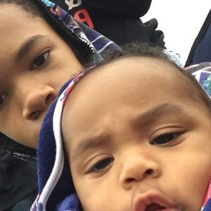 Meet your Posher, Clarence